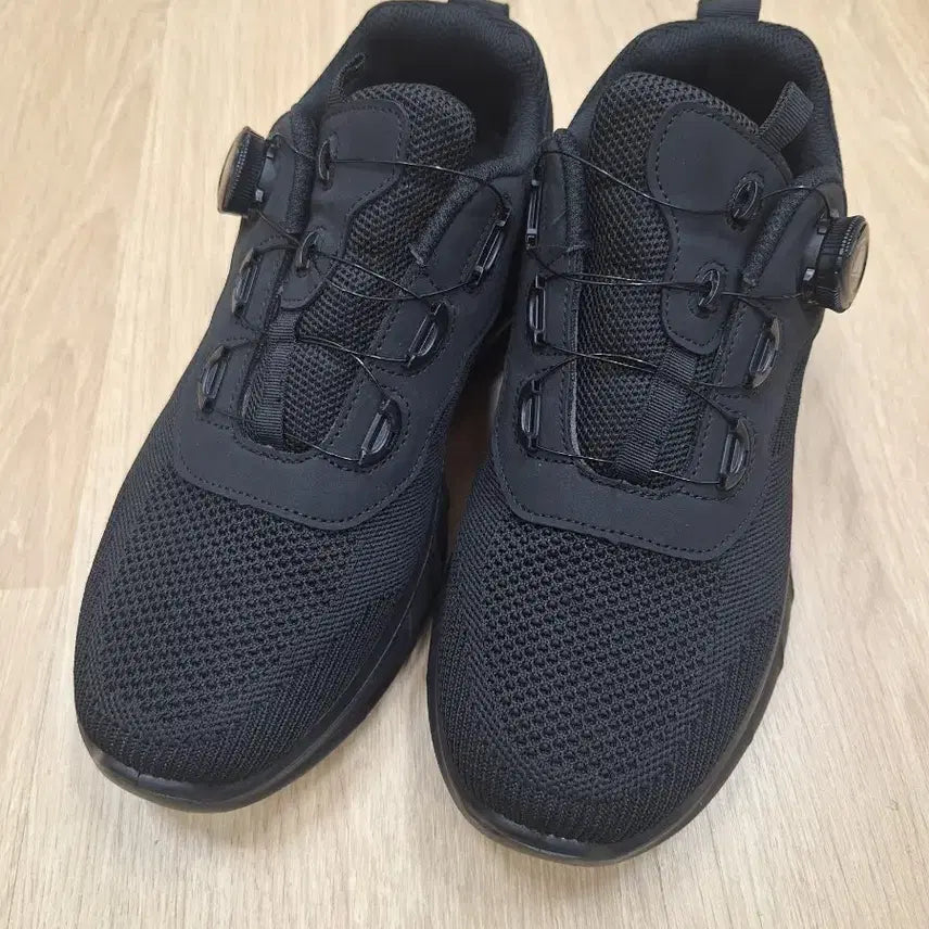 [BUNJANG] Airwalk Black Dial Mesh Sneakers (265mm) / 에어워크 블랙 다이얼 운동화 메쉬 스니커즈(265size)