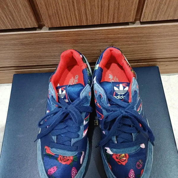 [BUNJANG] Adidas Flower Pattern Sneakers (Size 235) / 아디다스 플라워 운동화235