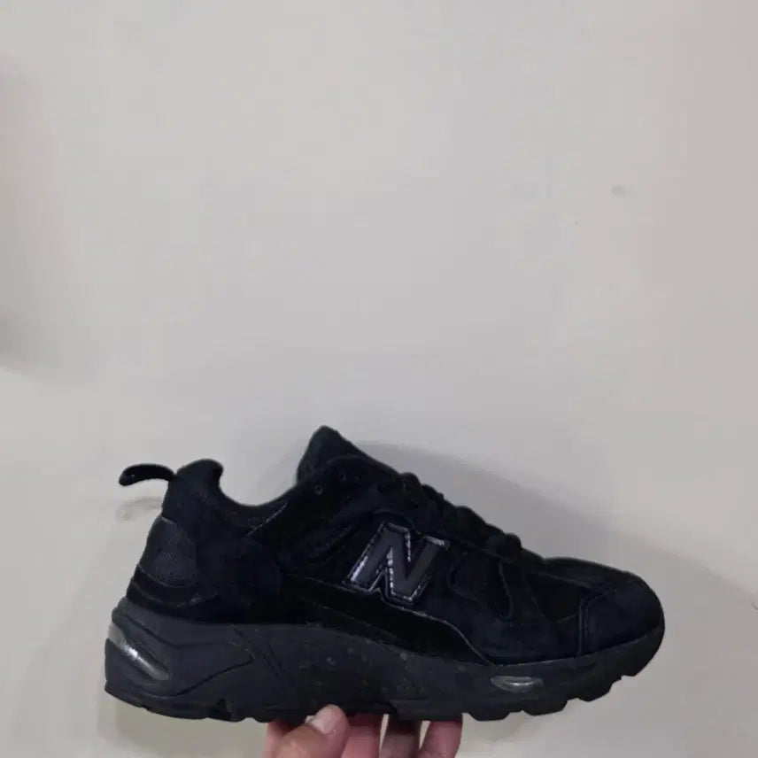 [BUNJANG] New Balance 878 Classic Triple Black Running Shoes / [245]뉴발란스 878 클래식 트리플블랙