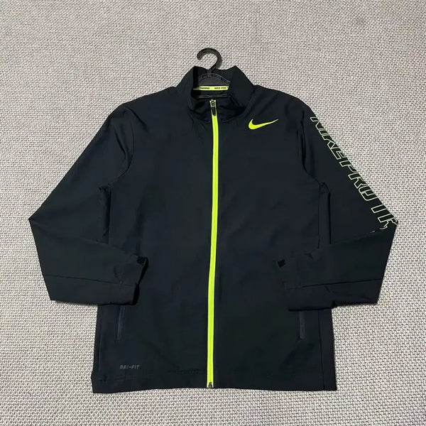[BUNJANG] Nike Functional Zip-Up Jacket L / L 나이키 기능성 집업 자켓 B.7801