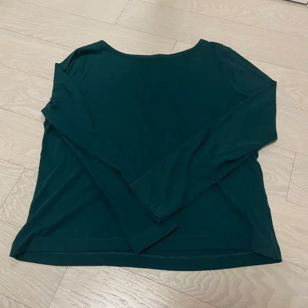[BUNJANG] Zara Green Long Sleeve T-Shirt / Zara 자라 솔리드 그린 긴팔 티셔츠