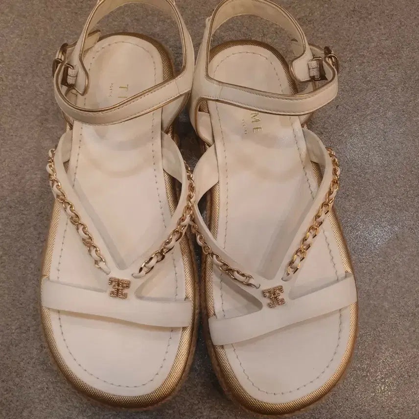 [BUNJANG] Aeyde Chain Espadrille Sandals / 타임 체인 에스파드류 샌들240