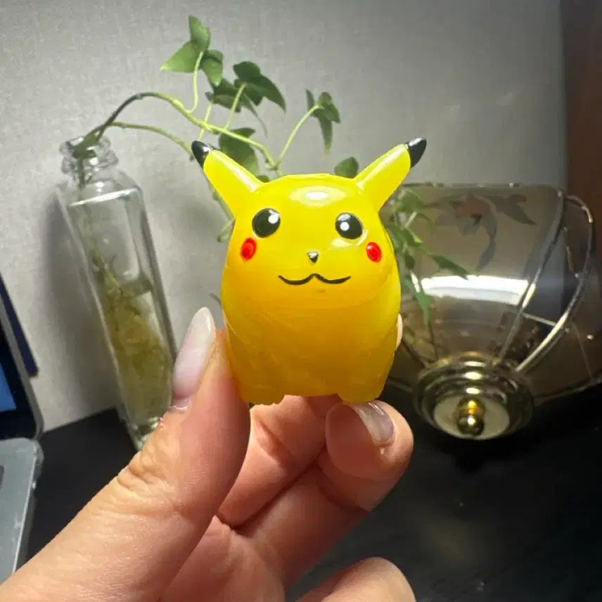 [BUNJANG] Chubby Pikachu Vintage Figure / 뚱카츄 피규어 피카츄 빈티지