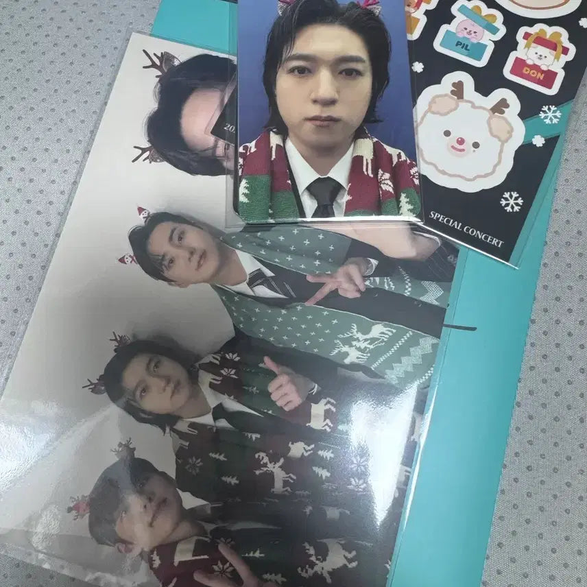 [BUNJANG] Day6 Concert Gift Photocard & Sticker Set / 데이식스 콘서트 기프트
