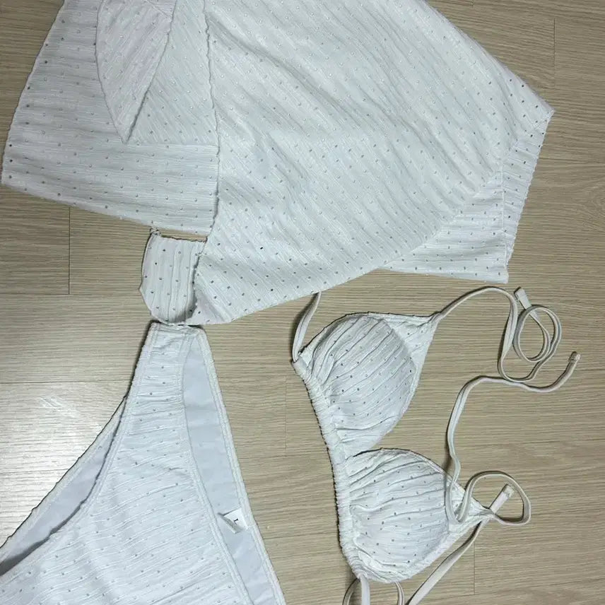 [BUNJANG] White Bikini Skirt Set - L Size / 화이트 비키니 스커트 세트 L사이즈