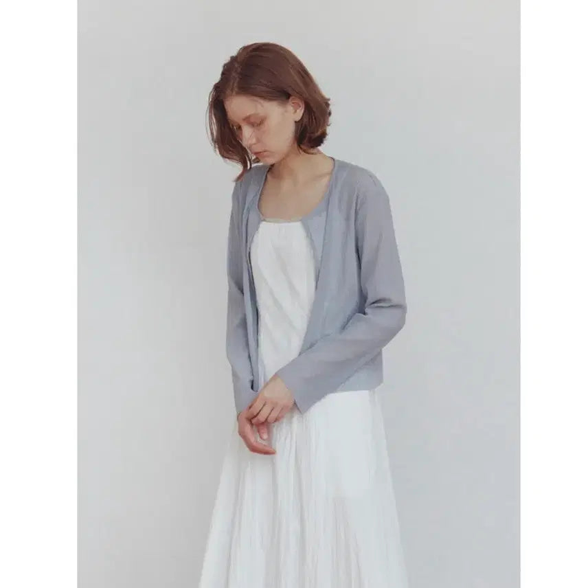 [BUNJANG] Elloge Aione Pleated Cardigan Pale Blue / elloge 엘로주 아이오네 플리츠 가디건 페일블루