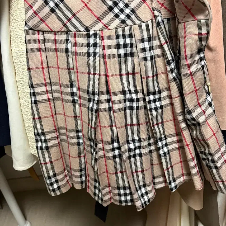 [BUNJANG] Burberry Check Pleated Skirt / 버버리 체크 플리츠 스커트