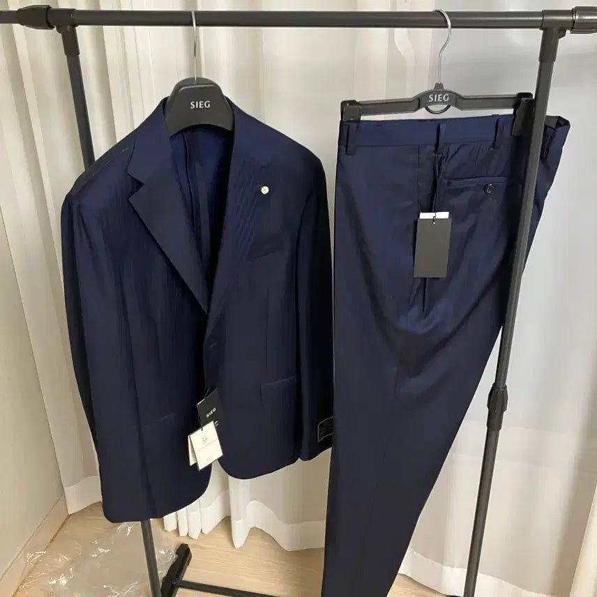 [BUNJANG] SIEG Kiton Fabric Suit Set / 지이크 키톤 원단 정장세트