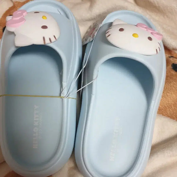 [BUNJANG] Hello Kitty Sky Blue Slippers (Size 250) / 250 헬로키티 하늘색 슬리퍼