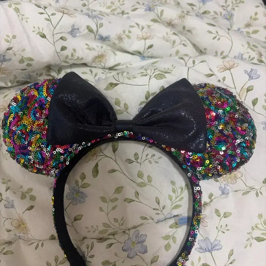 [BUNJANG] Disney Minnie Mouse Sequined Headband Black Ribbon / 일본 디즈니랜드 미니 마우스 머리띠 스팽글 블랙리본