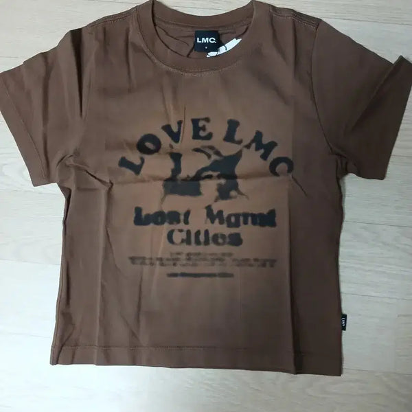 [BUNJANG] LMC Brown Logo Short Sleeve Crop T-Shirt (S) / [LMC] 브라운 로고 반팔 크롭티셔츠 새상품