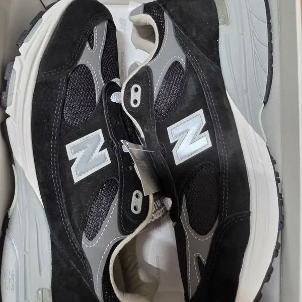 [BUNJANG] New Balance 993BK Wide US10 (8UK) Sneakers / [새상품] 뉴발란스 993BK  US10(8UK) wide :B