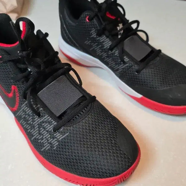 [BUNJANG] Nike Basketball Shoes Black/Red / 나이키 농구화 블랙/레드