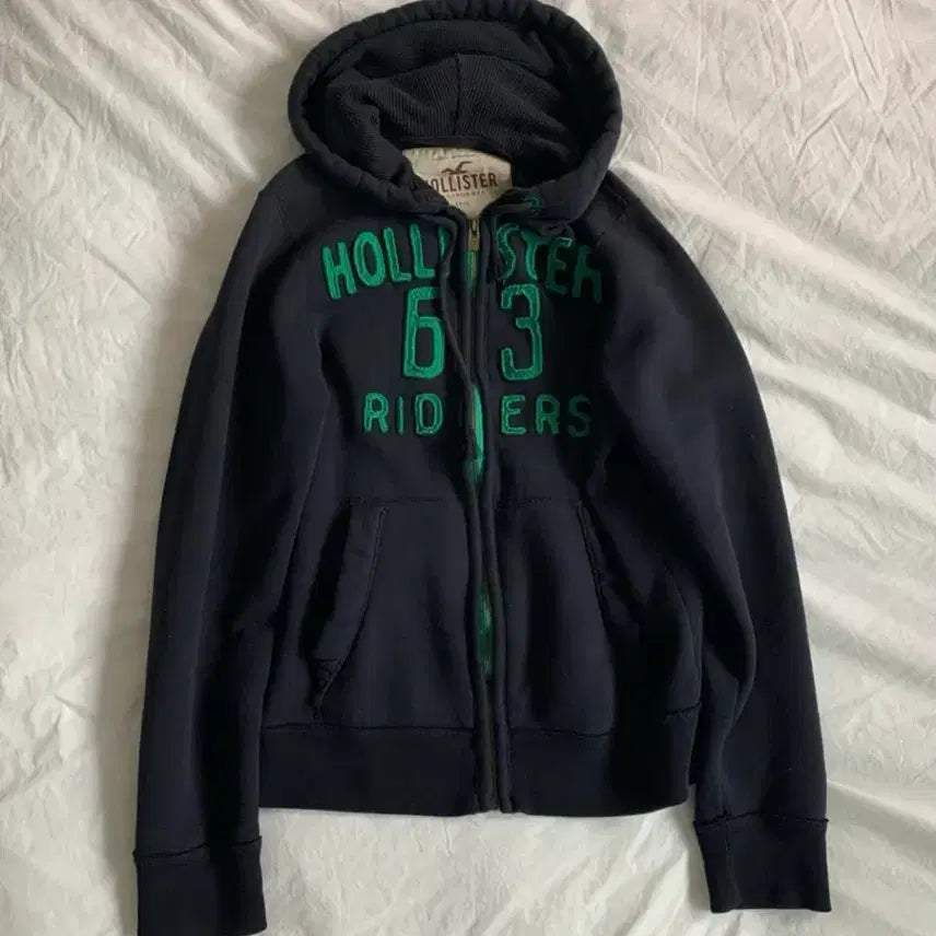 [BUNJANG] Hollister Deep Navy Hooded Zip-Up Sweatshirt / 홀리스터 딥 네이비 후드집업