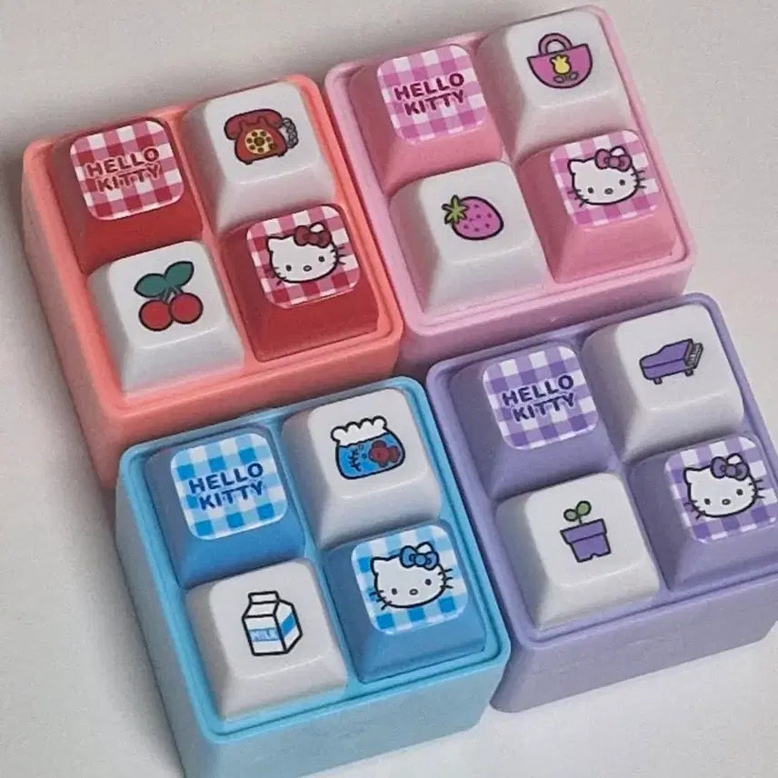 [BUNJANG] Hello Kitty Button Keychain Bundle / 헬로키티 키링 일괄