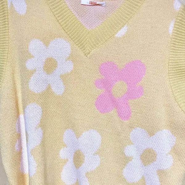 [BUNJANG] Rocci Rocci Flower Knit Vest Pastel Yellow / 로씨로씨 플라워 니트 조끼 파스텔 옐로우(새상품)