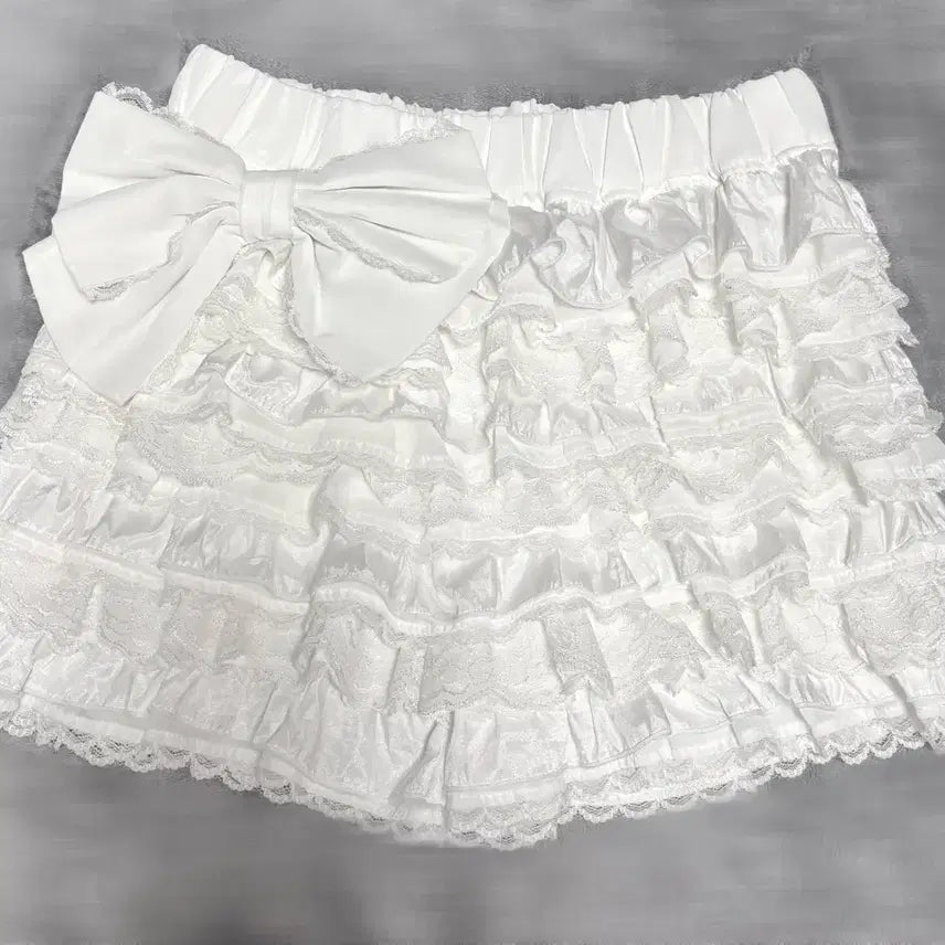 [BUNJANG] Tralala White Ribbon Culottes Pants / (교판) 트랄라라 화이트 리본 큐롯 팬츠 리즈리사 히메갸루 라떼갸루