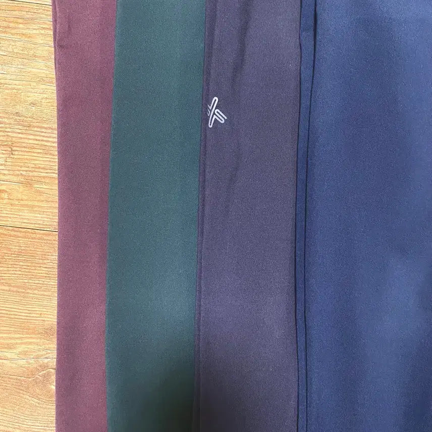 [BUNJANG] XEXYMIX V-Up 3D Plus Leggings (Size M) / 젝시믹스 V업 3D 플러스 레깅스 M사이즈