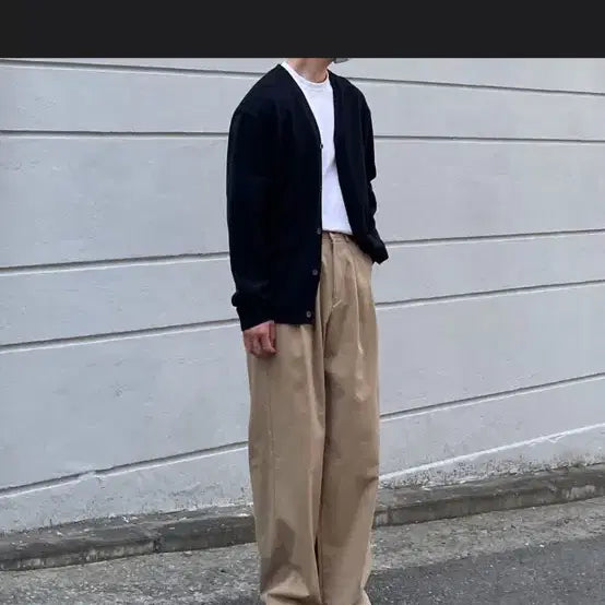 [BUNJANG] The Other Side Kurren Pintuck Wide Pants Beige / [S] 디아더사이드 Kurren pin-tuck wide pants