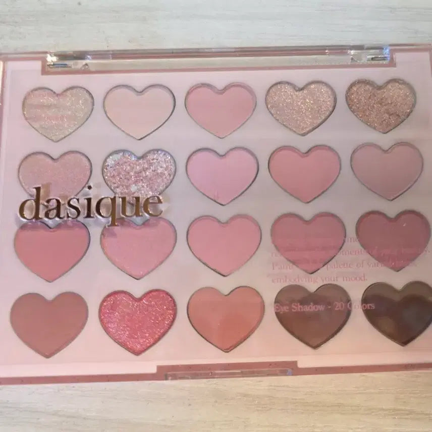 [BUNJANG] Dasique Heart Shadow Palette 20 Colors Sweet Heart / 데이지크 하트 섀도우 팔레트 20색 새상품 06스윗하트