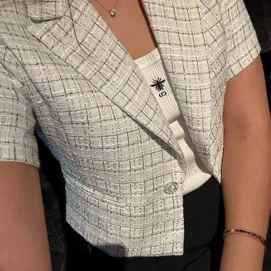 [BUNJANG] Bambiola "Gombuine" Tweed Short Sleeve Jacket / 밤비올라 곰부인네 트위드 반팔 자켓
