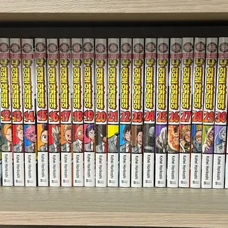 [BUNJANG] My Hero Academia Manga Complete Set Volumes 1-42 / 나히아 히로아카 만화책 전권 일괄