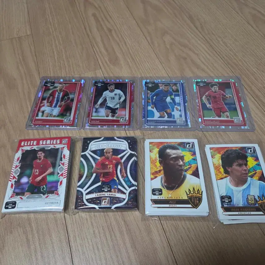 [BUNJANG] Panini 2026 World Cup Card Bundle Set (71 Cards) featuring Marada, Pele, Yamal, Haaland, Bellingham, Mbappe, Endrick, Leee Kang-in / 2026 월드컵(야말 벨링엄 음바페 홀란드 등)71장