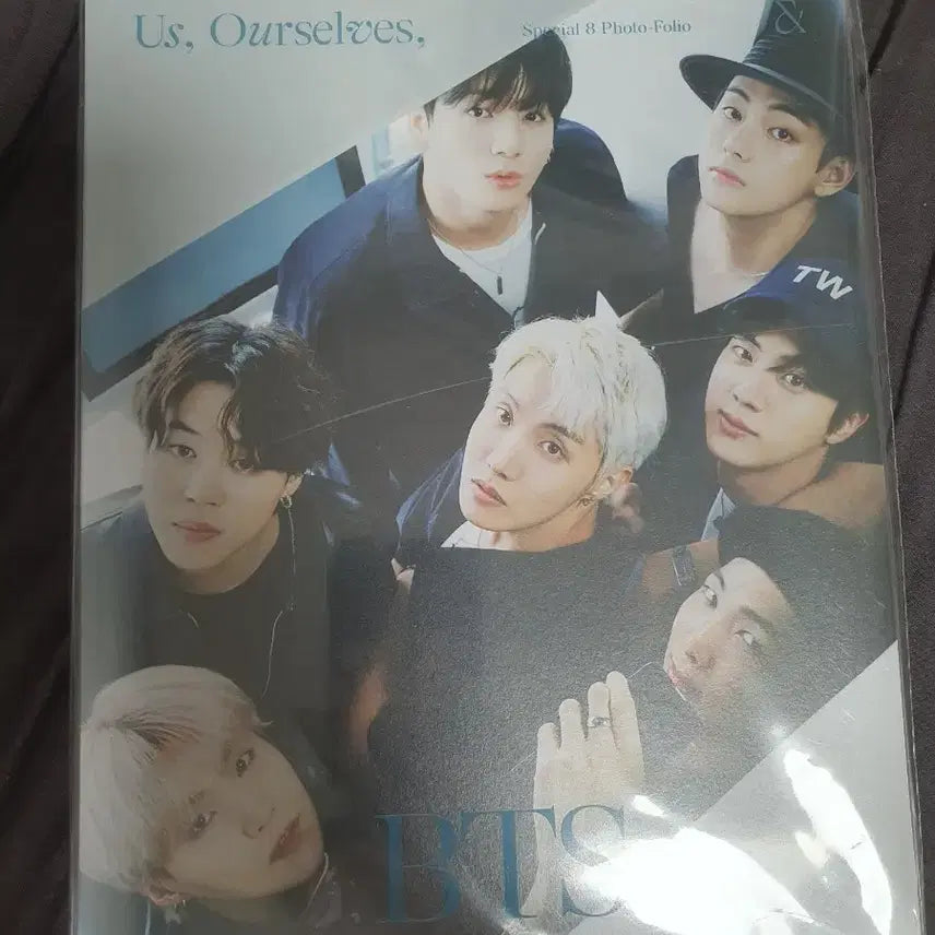[BUNJANG] BTS Special 8 Photo-Folio 'WE' Us Ourselves Sealed / 방탄소년단 WE Us Ourselves 스페셜8 포토폴리오 미개봉