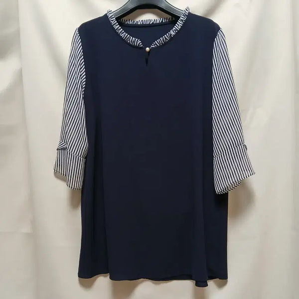 [BUNJANG] Striped Short-Sleeve Blouse Navy Size 77 / 국산 여름 소매 스트라이프 네이비 블라우스 77