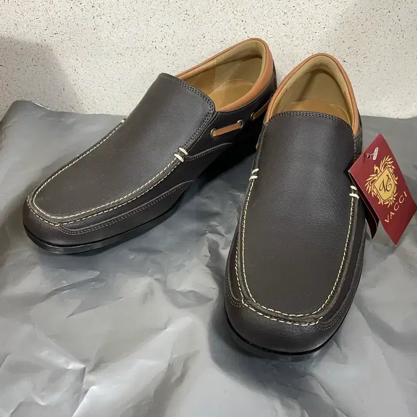 [BUNJANG] VACCI Leather Loafers/Sneakers Shoes (260) / (260) 새상품) VACCI 구두.로퍼.스니커즈.가죽