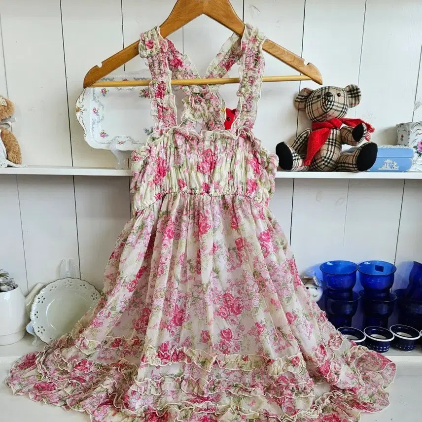 [BUNJANG] Bodyline (바디라인) Chevi Rose Frill Shirring Jumper Dress / Bodyline(바디라인) 쉐비로즈 프릴 셔링 점퍼원피스