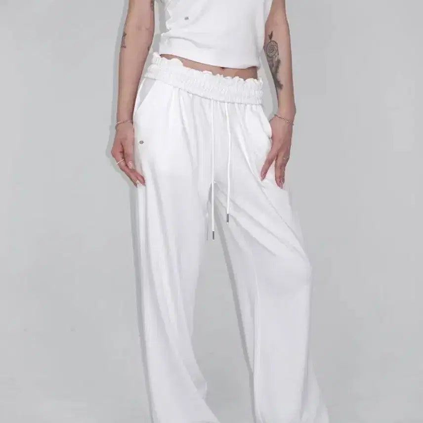 [BUNJANG] Pale Jade Chui Basic Training Pants White / 새상품 페일제이드 츄이 베이직 트레이닝 팬츠 화이트