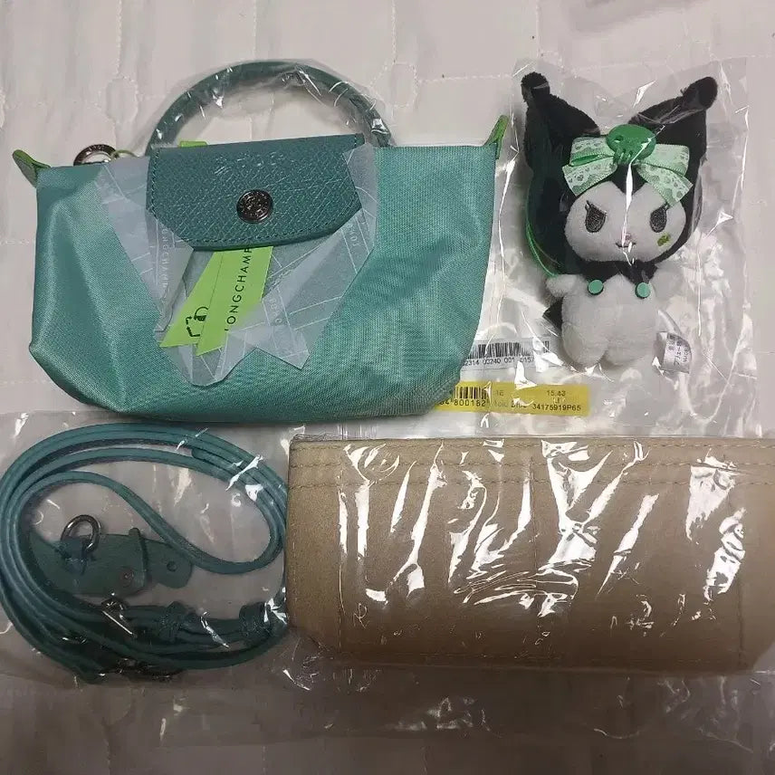[BUNJANG] Longchamp Le Pliage XS Mint Strap Set with Sanrio Keychain and Inner Bag / 새상품 롱샴 르플리아쥬xs 민트+스트랩+산리오키링+이너백