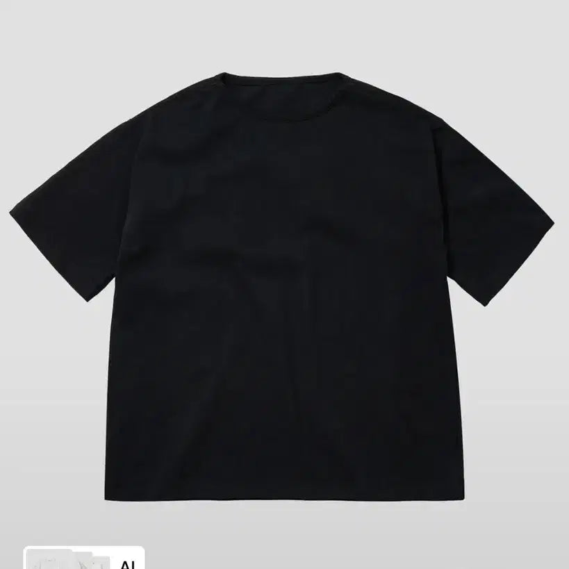 [BUNJANG] Trielong Boatneck Short Sleeve T-shirt (Size L) / (1회착용) 틀영 레스트 보트넥 숏슬리브 티셔츠 L사이즈
