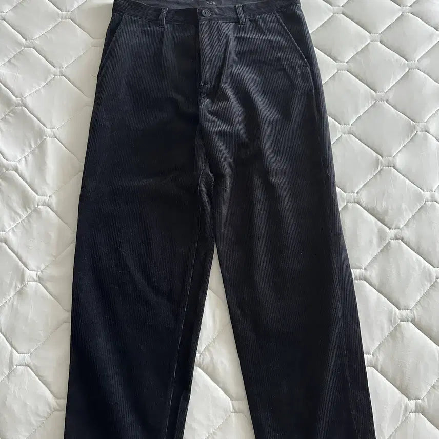 [BUNJANG] COS Corduroy Pants Black / [32] COS 코듀로이 팬츠 블랙