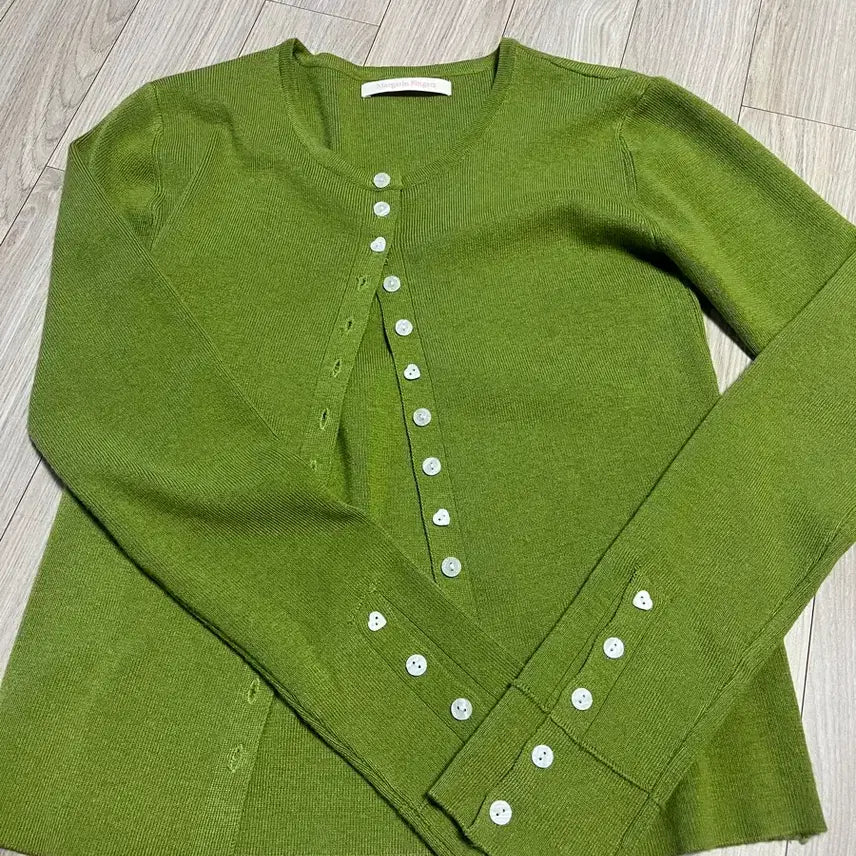 [BUNJANG] Margarin Fingers Green Wool Cardigan / margarin fingers 마가린핑거스 그린 울 가디건