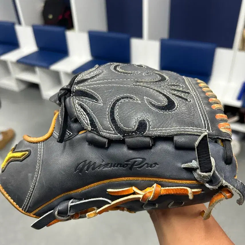 [BUNJANG] Mizuno Pro A Edition Pitcher's Glove / 미즈노 프로 A에디션 투수글러브 (마지막 할인)
