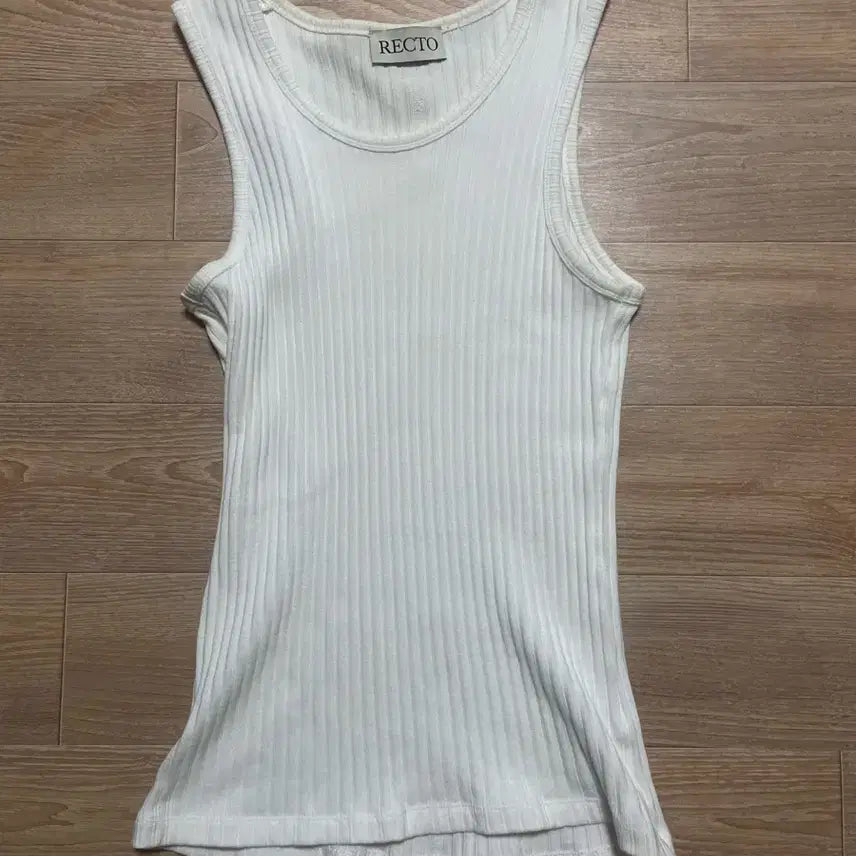 [BUNJANG] RECTO Jacquard Patch Sleeveless Top - Size L / 렉토 자카드 패치 나시 사이즈L