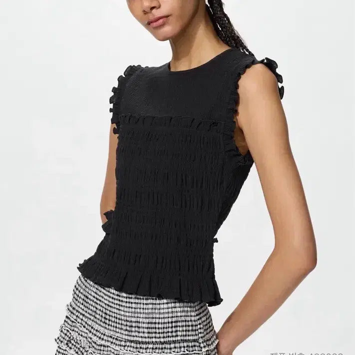 [BUNJANG] Cecilie Bahnsen x Uniqlo Shirring Black Top / 세실리에반센 X 유니클로 셔링 블랙 탑