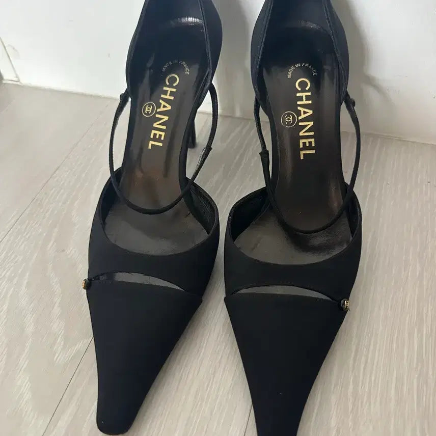 [BUNJANG] Chanel CC Logo Stiletto Heels / 샤넬cc로고 스트랩힐