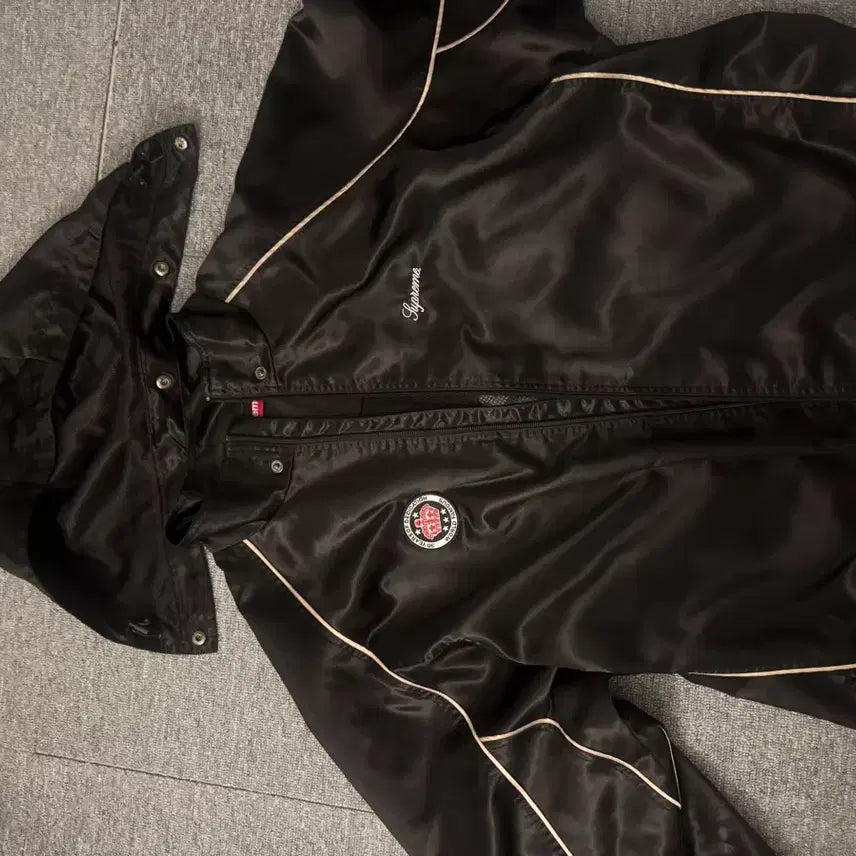 [BUNJANG] Supreme Satin Hooded Track Jacket XL / 슈프림 사틴 후드 트랙자켓 xl