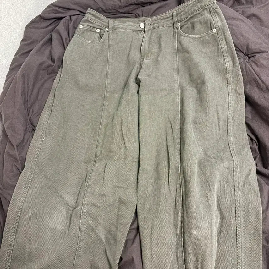 [BUNJANG] Corduroy Wide Pants Khaki / 코듀로이 와이드 팬츠 카키