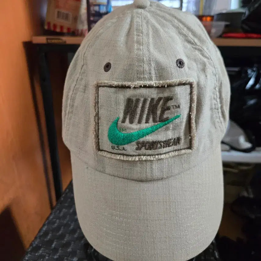 [BUNJANG] Nike Swoosh Patch Ball Cap / 나이키 스우시 패치 볼캡 모자