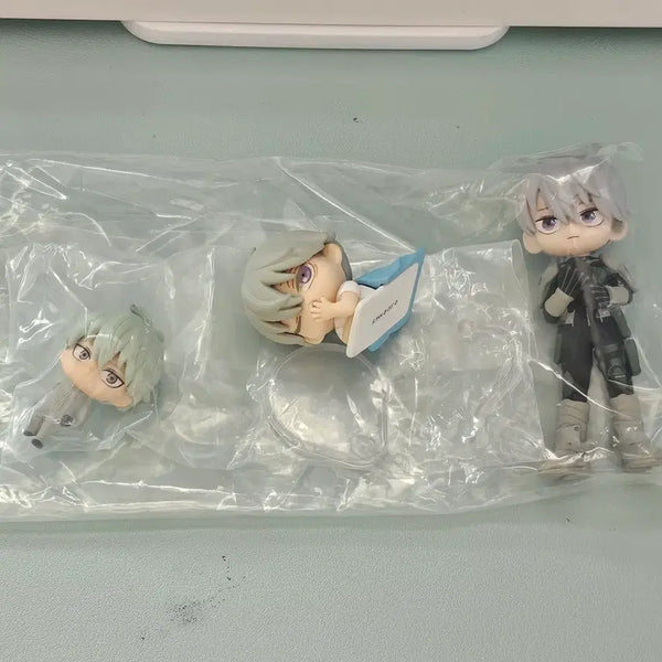 [BUNJANG] Kaiju No. 8 Leno Palvus Mini Figure, Onemutan Figure (Sealed) / 괴수8호 레노 팔버스 미니피규어 미개봉 오네무탄