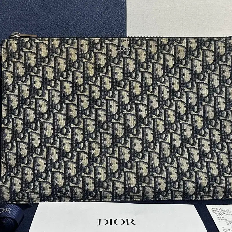 [BUNJANG] Dior Oblique A4 Clutch / [S급/정품] 디올 오블리크 A4 클러치