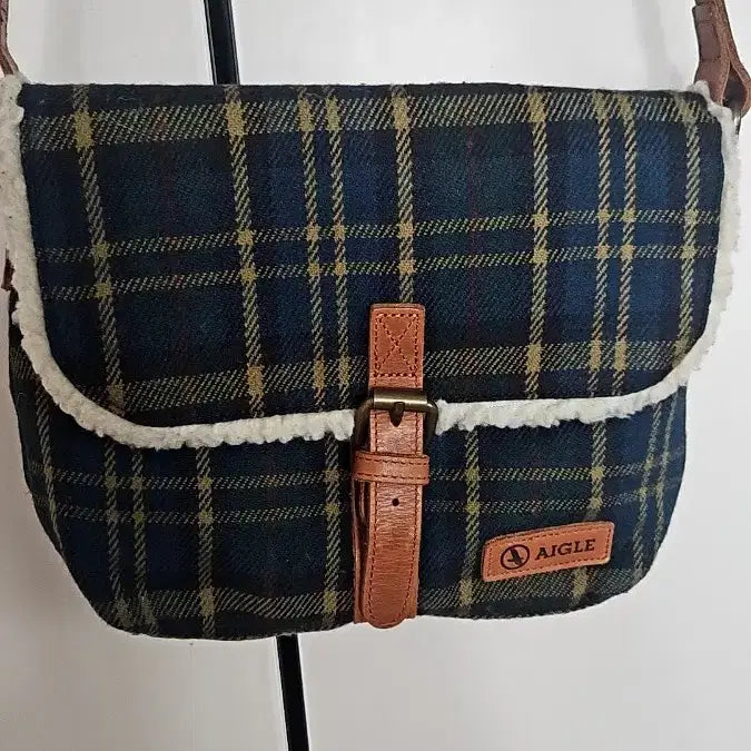 [BUNJANG] Aigle Classic Check Bag / 에이글 클래식 체크 가방