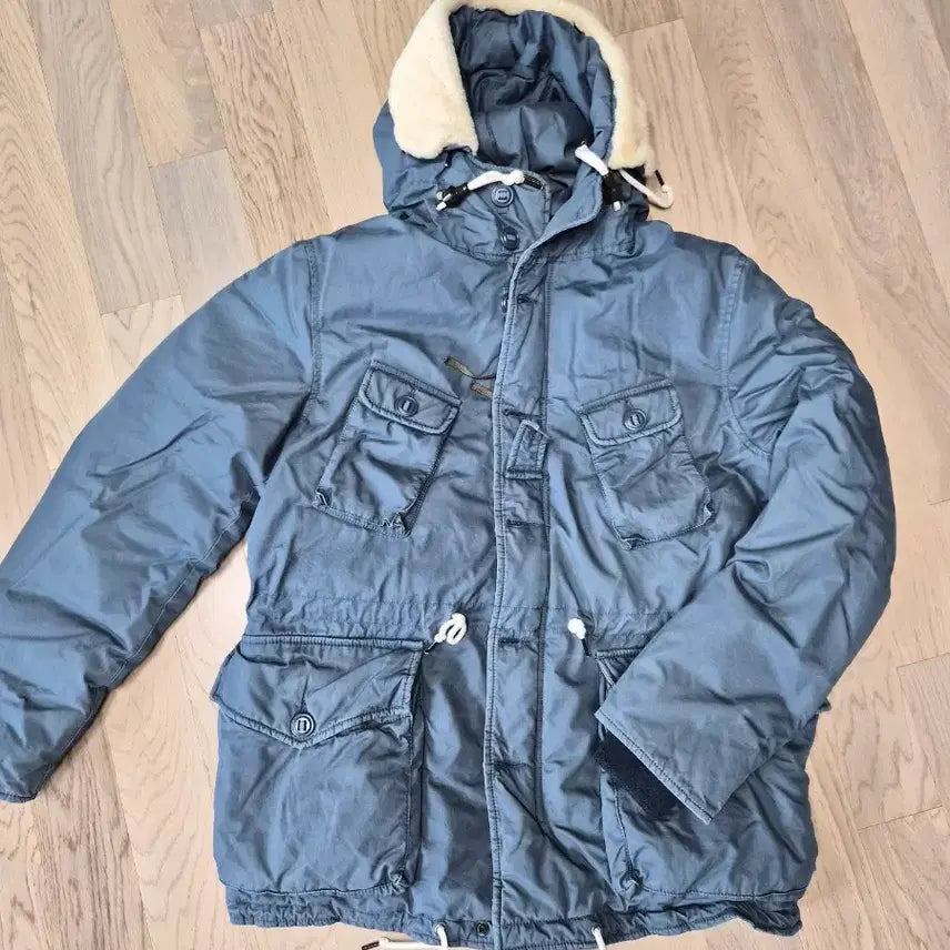 [BUNJANG] Museum Ground Field Hooded Parka Jacket Blue / 뮤지엄 그라운드 필드  야상 점퍼 블루