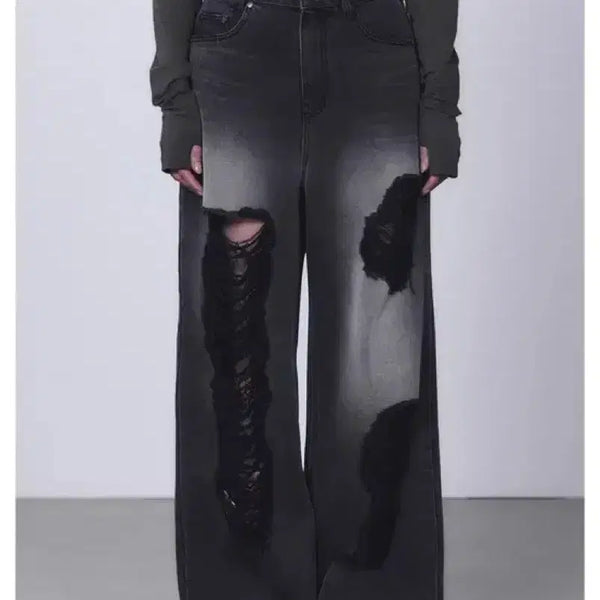[BUNJANG] Trimingbird Scratch Damage Denim Pants [Black] / 트리밍버드Scratch Damage Denim Pants [Black]