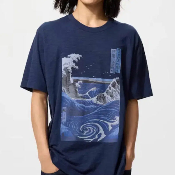[BUNJANG] Uniqlo Ukiyo-e Wave Print T-Shirt 4XL / 미개봉 4xl 우키요에 파도 판화 티셔츠 유니클로