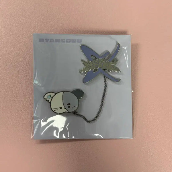[BUNJANG] XDINARY HEROES XH Summer Concert Junsu Nyan-Doo Badge / 엑스디너리히어로즈 엑디즈 썸머콘 정수 냥듀 뱃지 양도